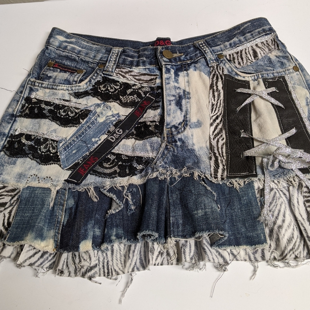 Mini skirt